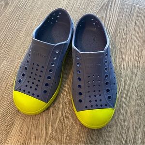 Native Kids Slip-on Shoes (c11)